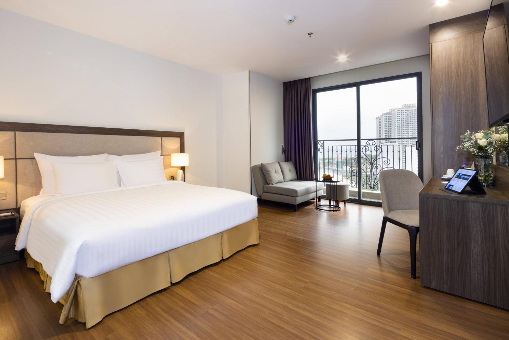 Daphovina Hotel Nha Trang Eksteriør billede