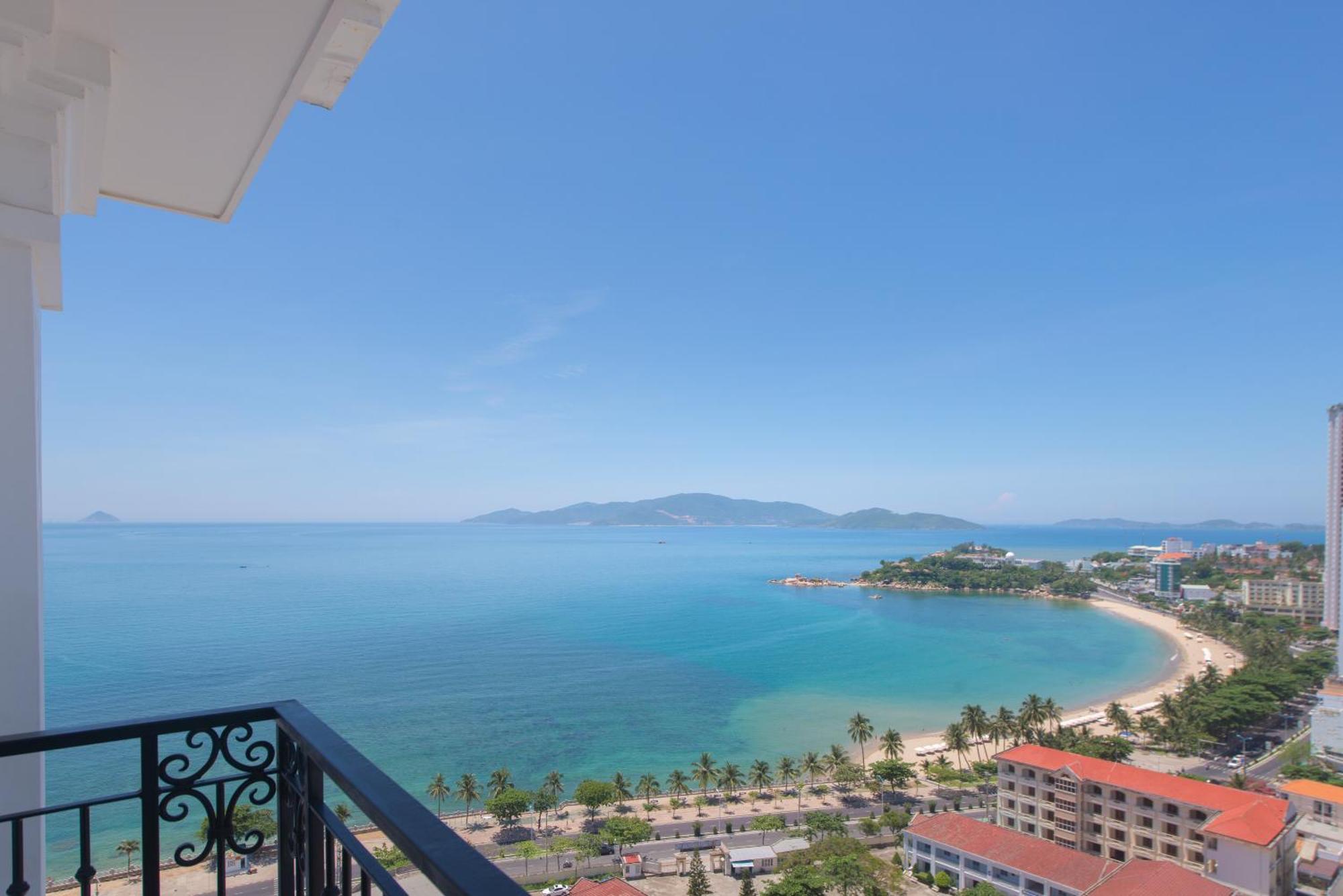 Daphovina Hotel Nha Trang Eksteriør billede