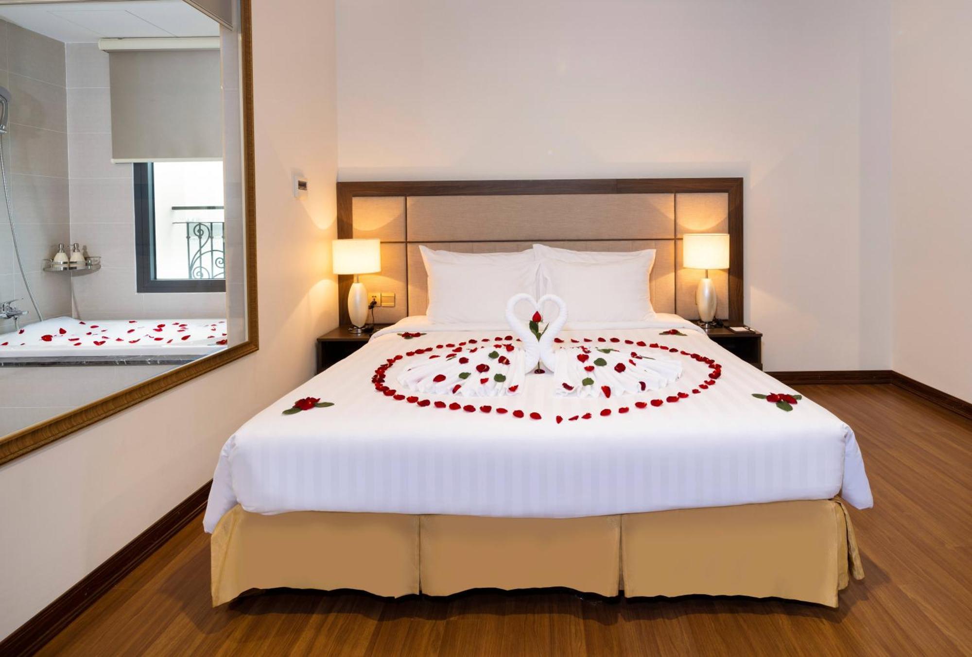 Daphovina Hotel Nha Trang Eksteriør billede