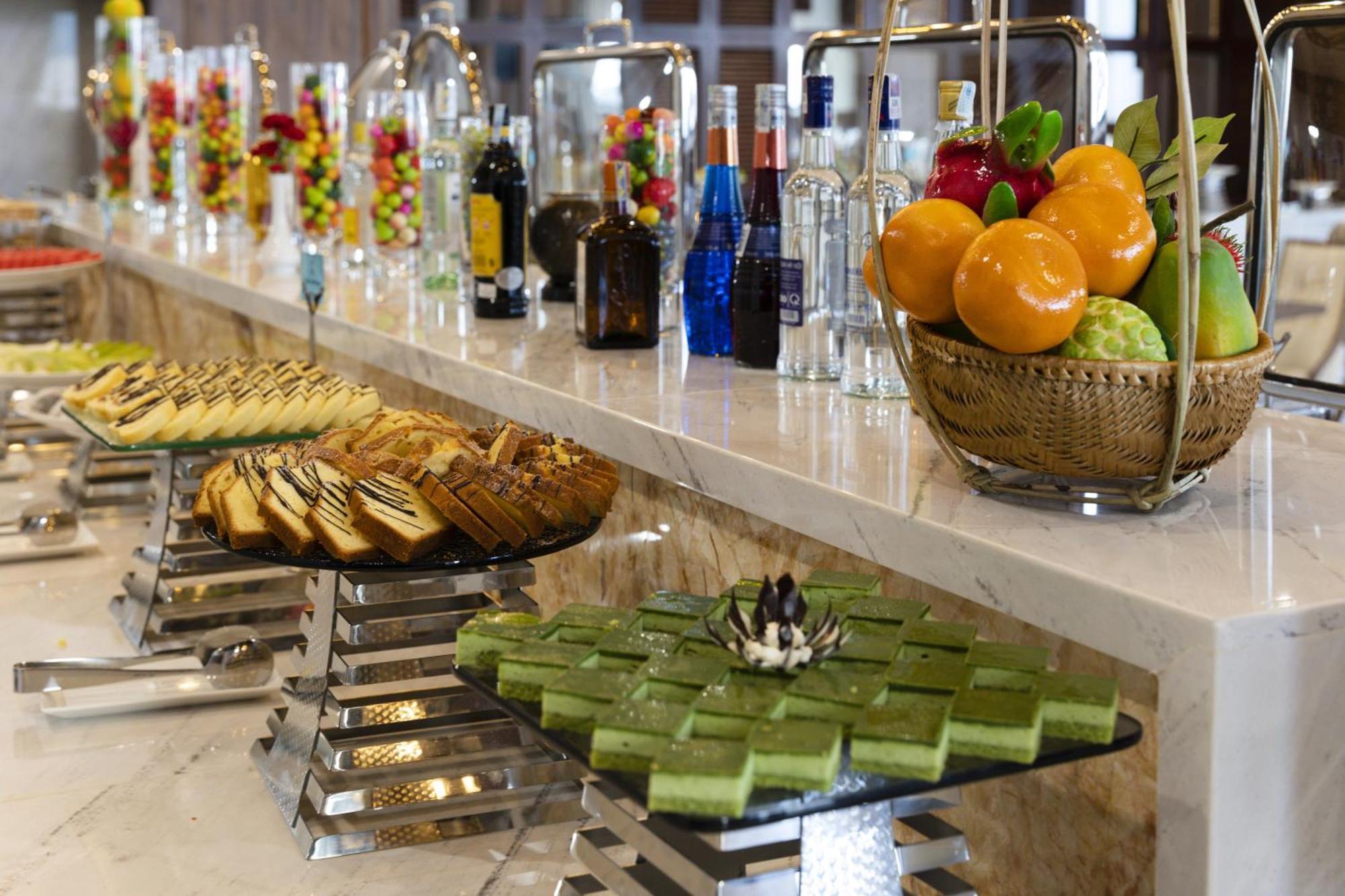 Daphovina Hotel Nha Trang Eksteriør billede