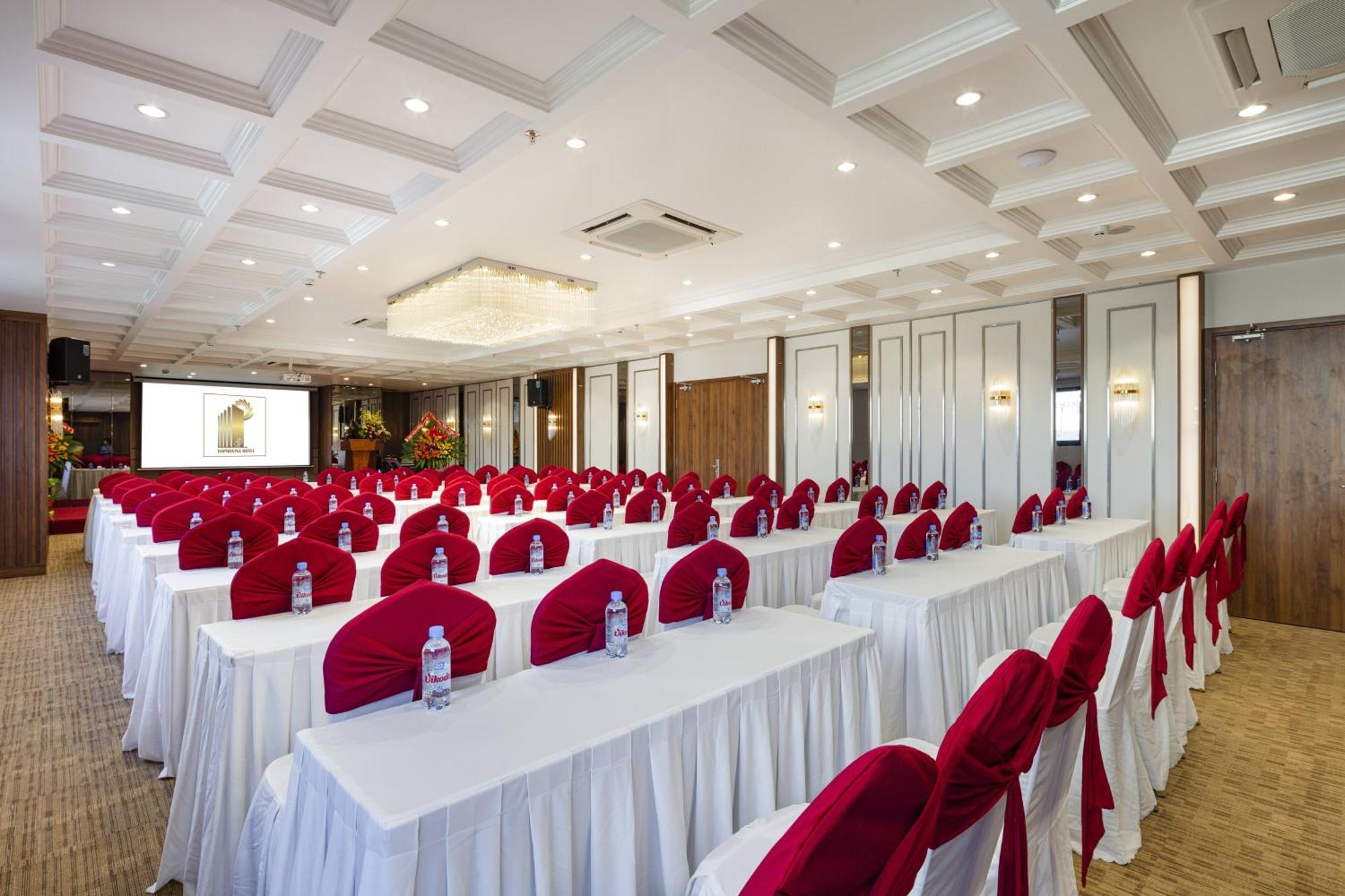 Daphovina Hotel Nha Trang Eksteriør billede