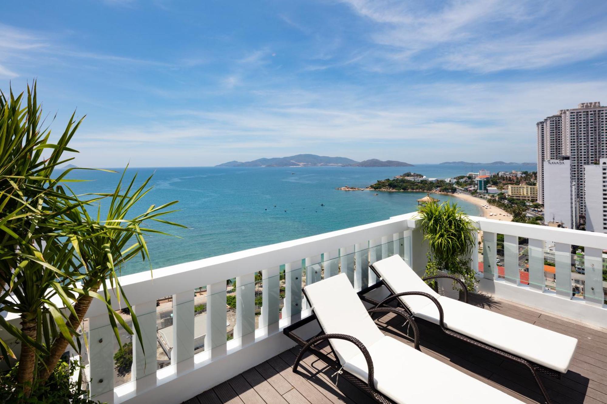 Daphovina Hotel Nha Trang Eksteriør billede